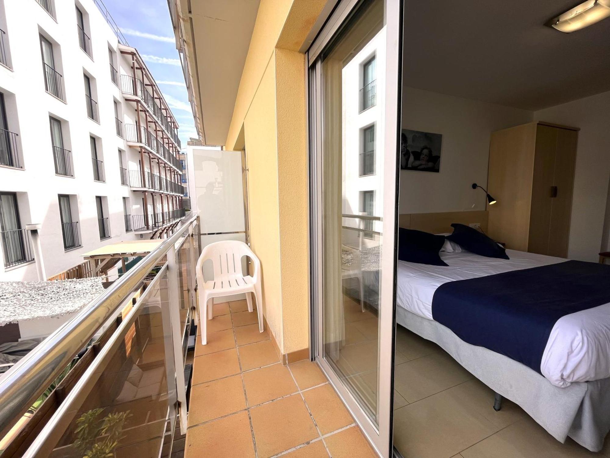 Neptuno Apartments Calella Cameră foto