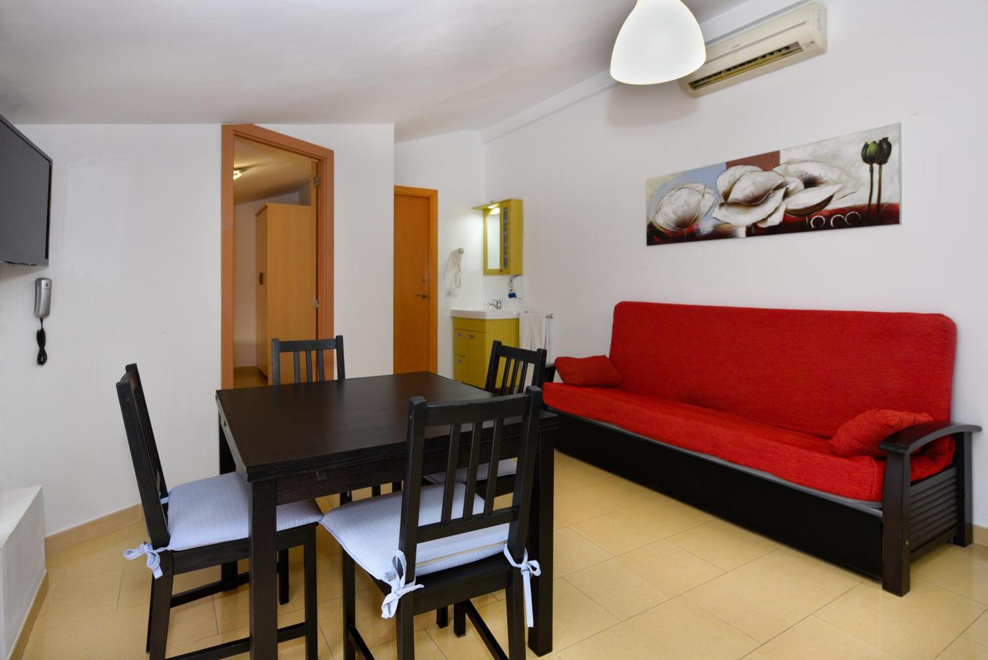 Neptuno Apartments Calella Cameră foto